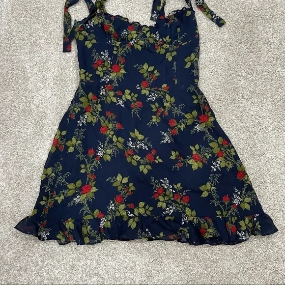 REFORMATION Christine Mini Dress in Bordeaux (Navy Blue W Roses ) Size-10 (B177)